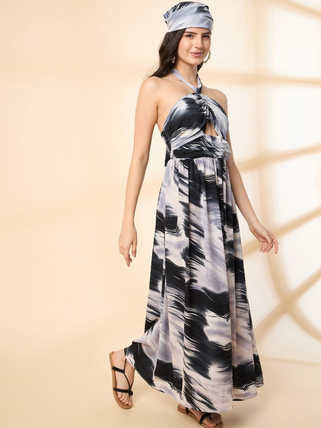 KIARABEL Marble Print Halter Neck Maxi Dress with Head Bandana (BLACK) image 4