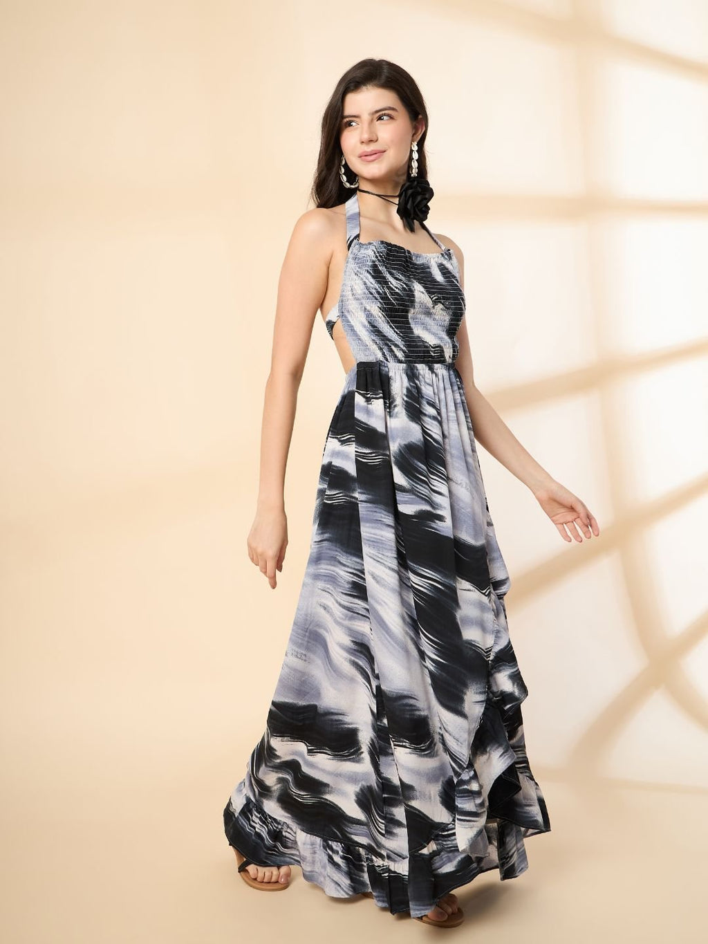 Kiarabel Retail Women Abstract Print Halter Neck A-Line Maxi Dress image 3