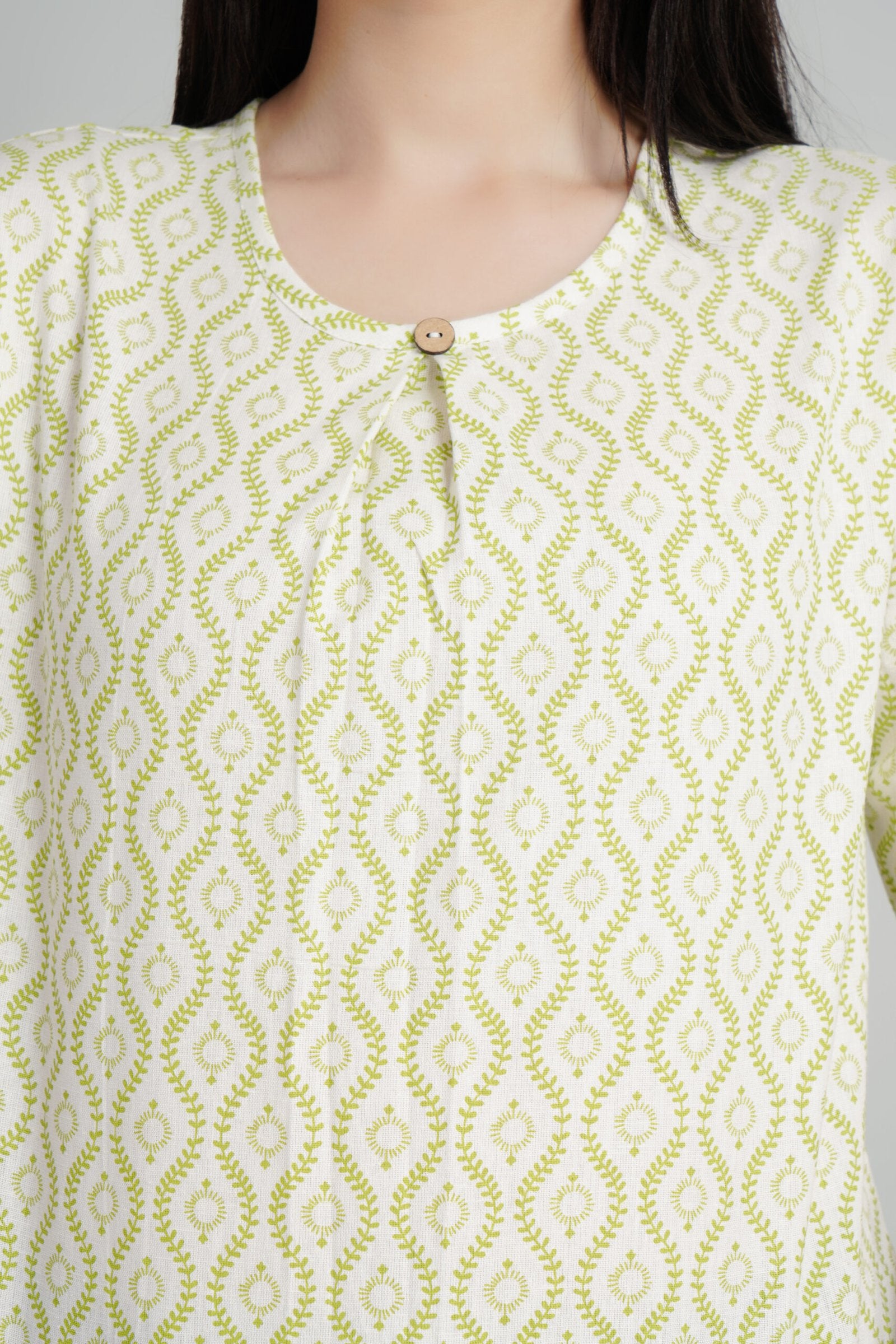 KIARABEL Stylish Cream & Green Printed Top image 3