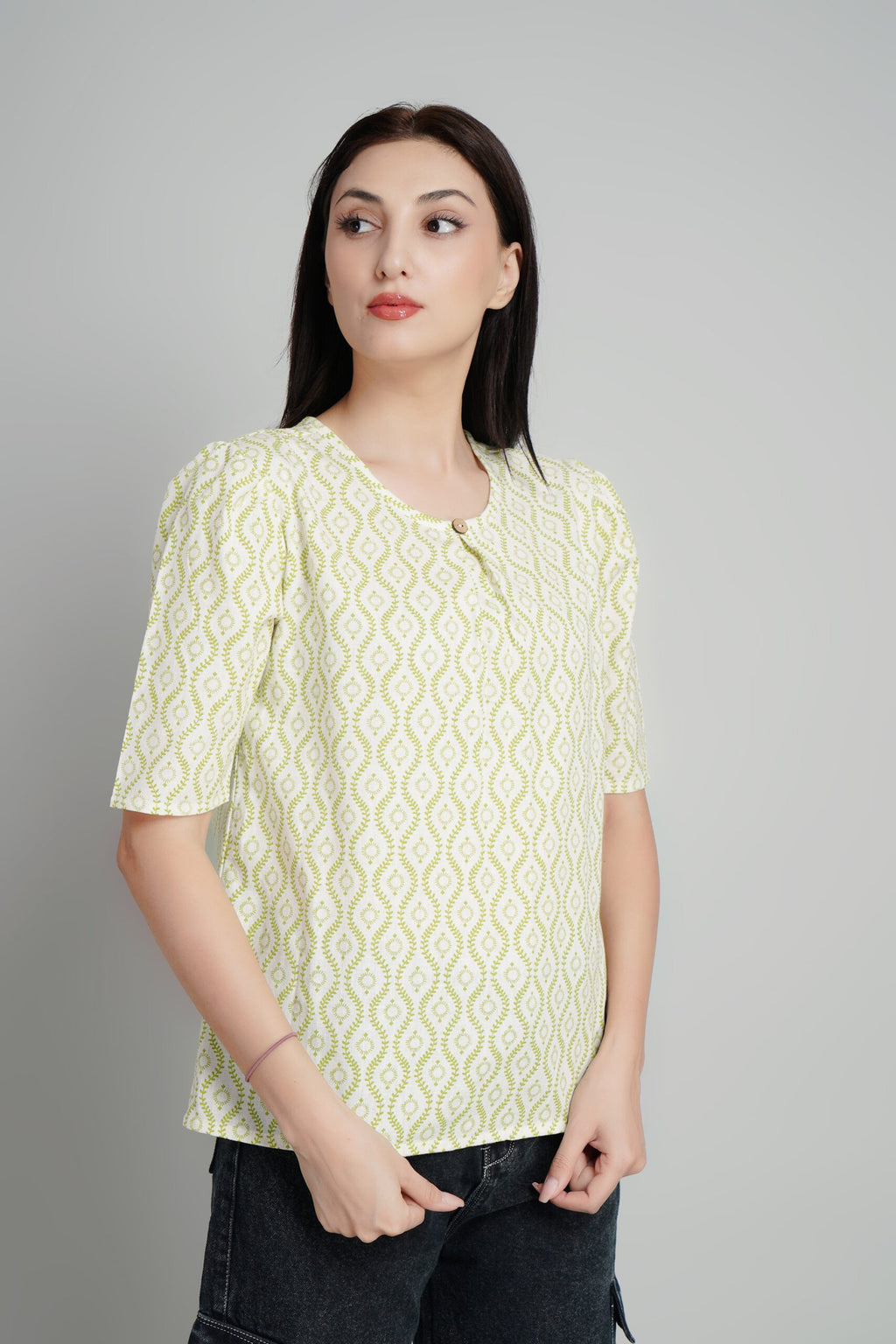 KIARABEL Stylish Cream & Green Printed Top - XL image