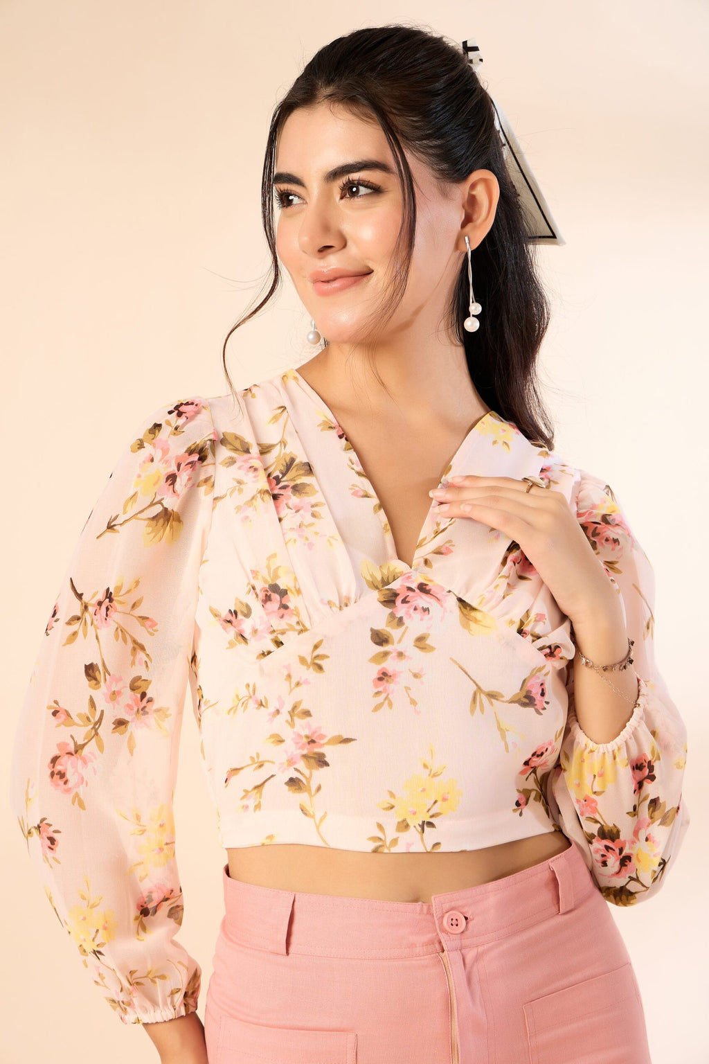 KIARABEL Floral Print Puff Sleeve Crop Top, V-Neck, Baby Pink image 0