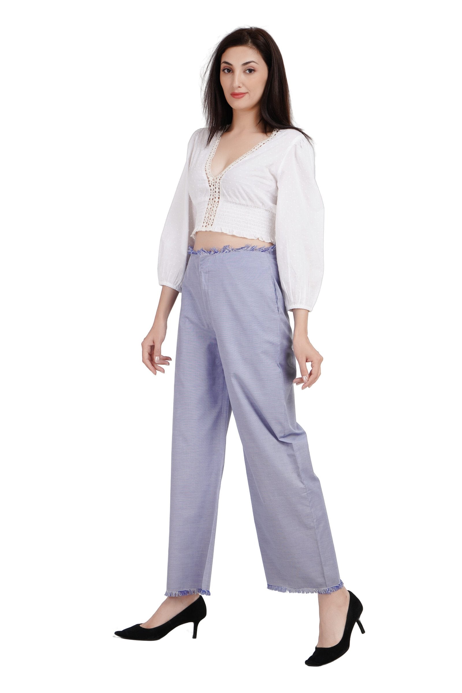 KIARABEL Ladies White Crop Top image 3