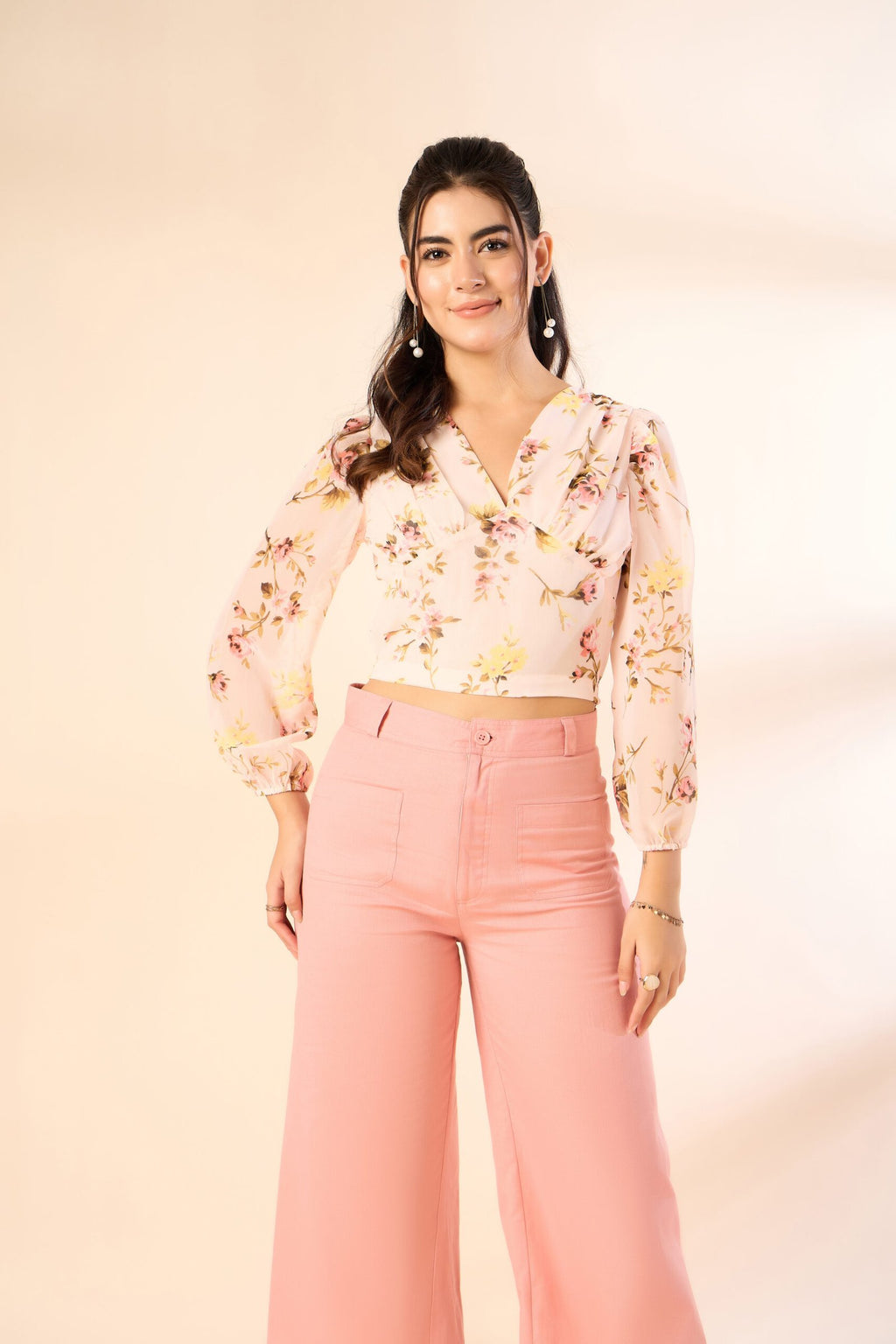 KIARABEL Floral Print Puff Sleeve Crop Top, V-Neck, Baby Pink image 2
